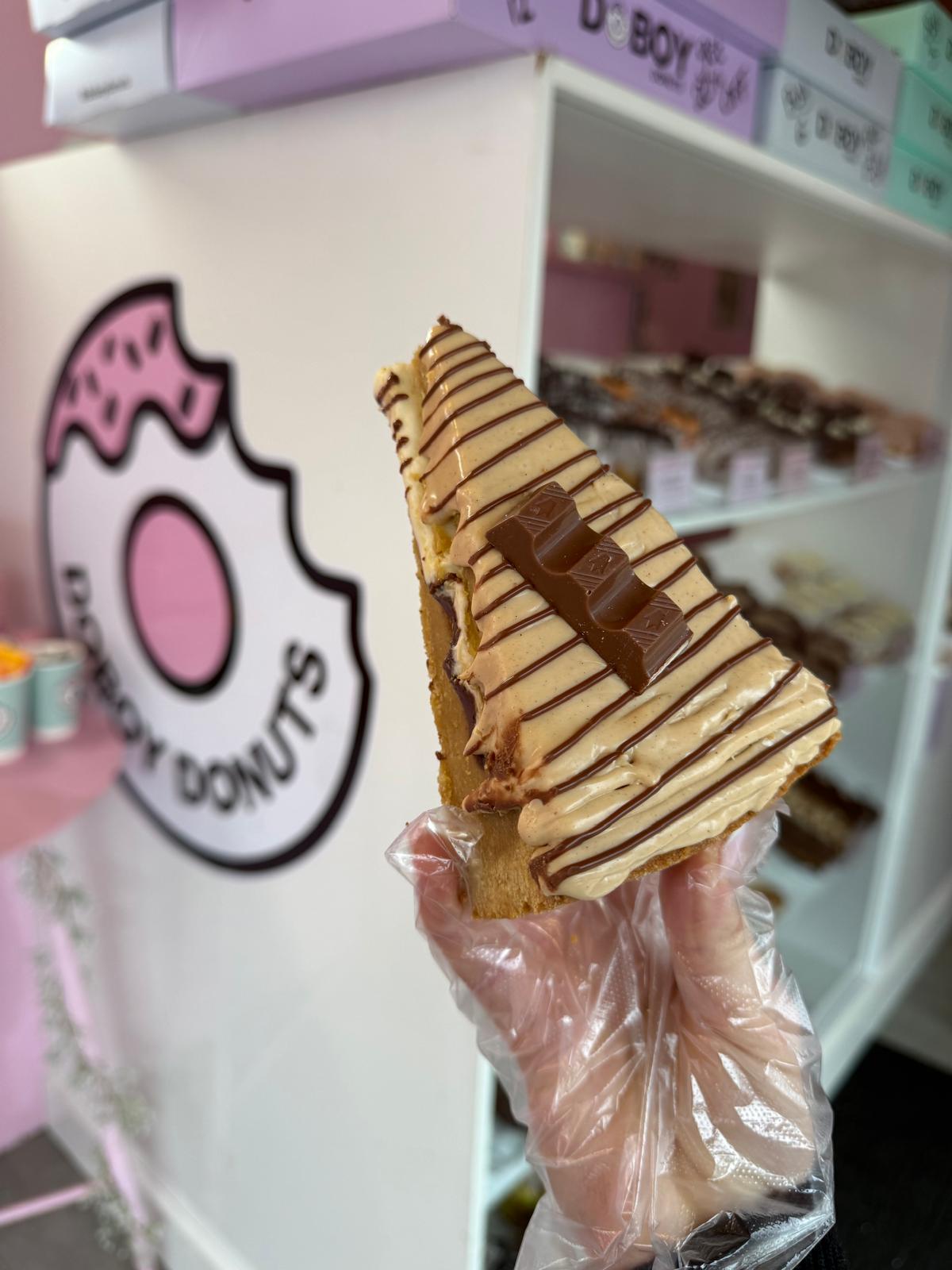 Nutella Kinder Cookie Pie