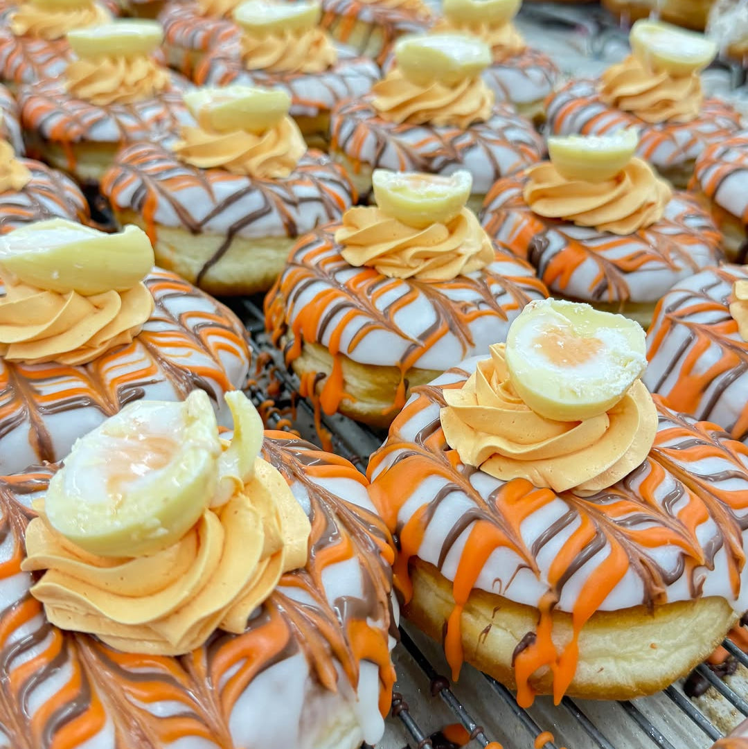 Box of 6 Creme Egg Donuts